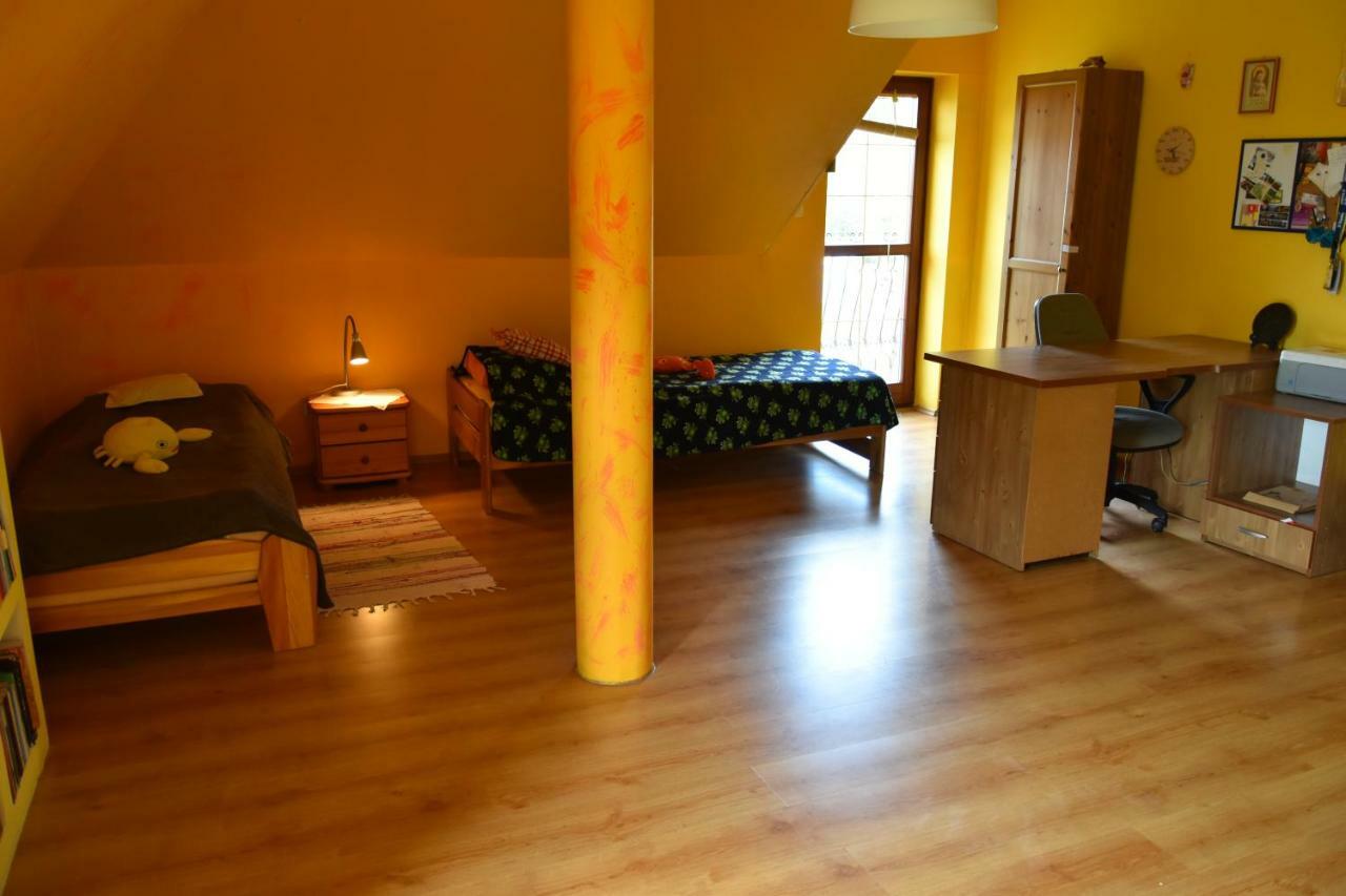 Comfortable House With Garden Manki Εξωτερικό φωτογραφία